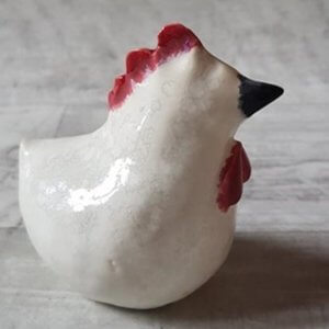 Ptaszek ceramiczny – figurka Biała kurka